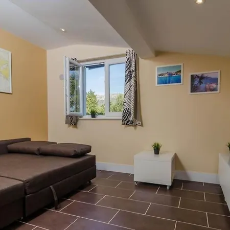Ferienwohnung Fuer 6 Personen Ca 75 Qm In Orebic, Dalmatien Sueddalmatien Apartman Orebić