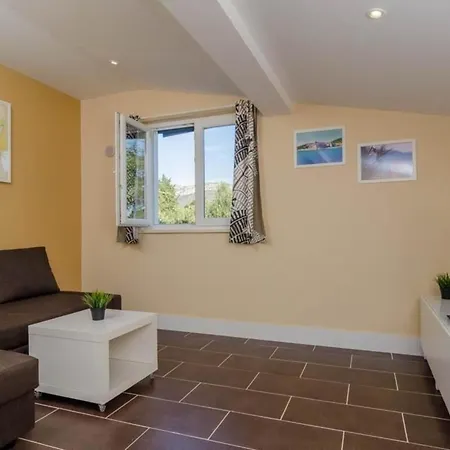 Ferienwohnung Fuer 6 Personen Ca 75 Qm In Orebic, Dalmatien Sueddalmatien *
